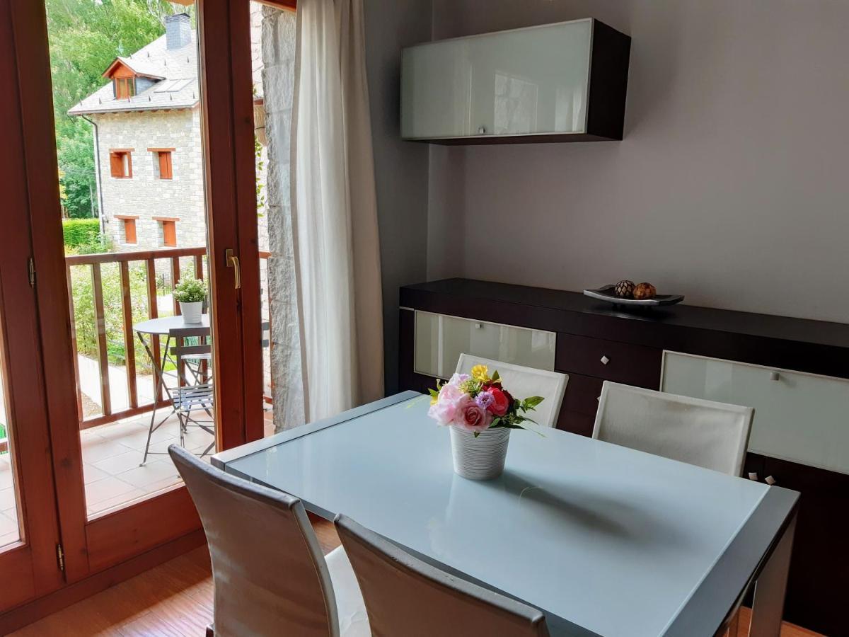 Appartement Casa Marcos à Benasque Extérieur photo
